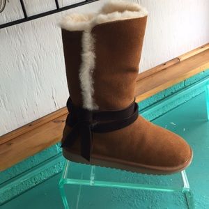 Kookaburra by uggs